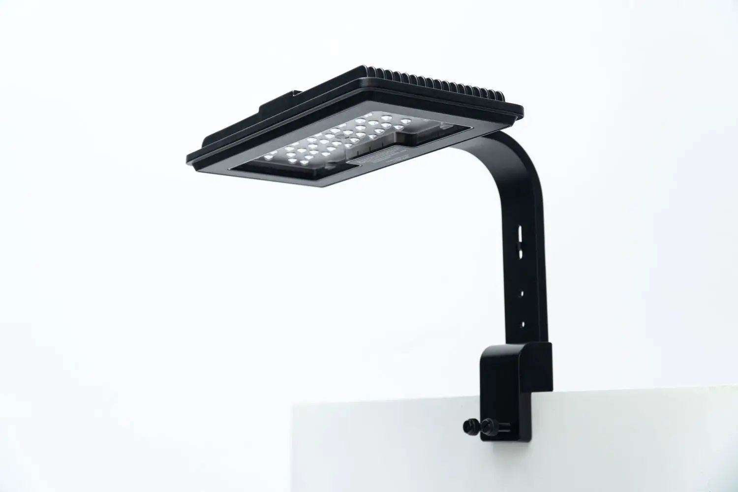 Jump MJ-L230/L230 レフジウム 43 LED - Refugium Light Nano のレビューと価格